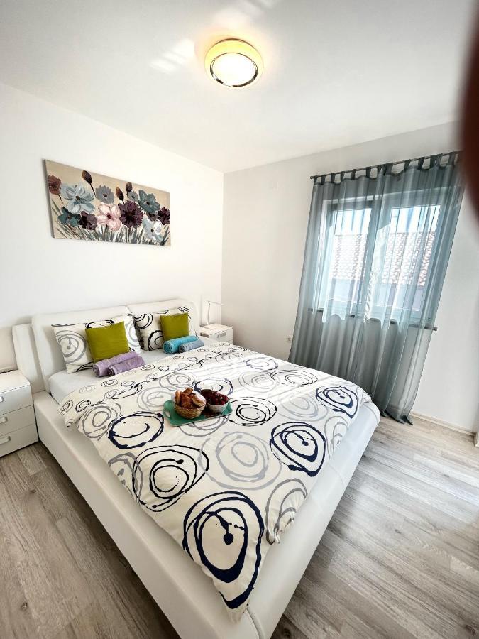 Holiday House "Sabine Green" Skrbčići Extérieur photo